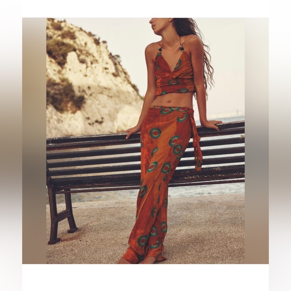🎈SALE 🎈 ZARA crop halter top - Picture 8 of 12